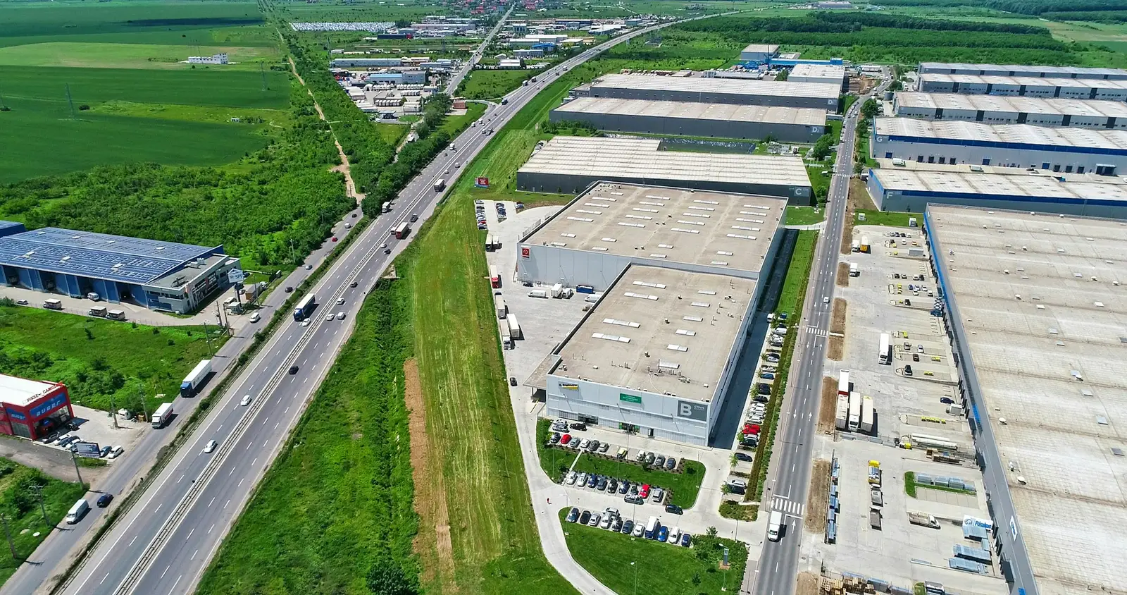 Vue aérienne d’un quartier d’entreprises