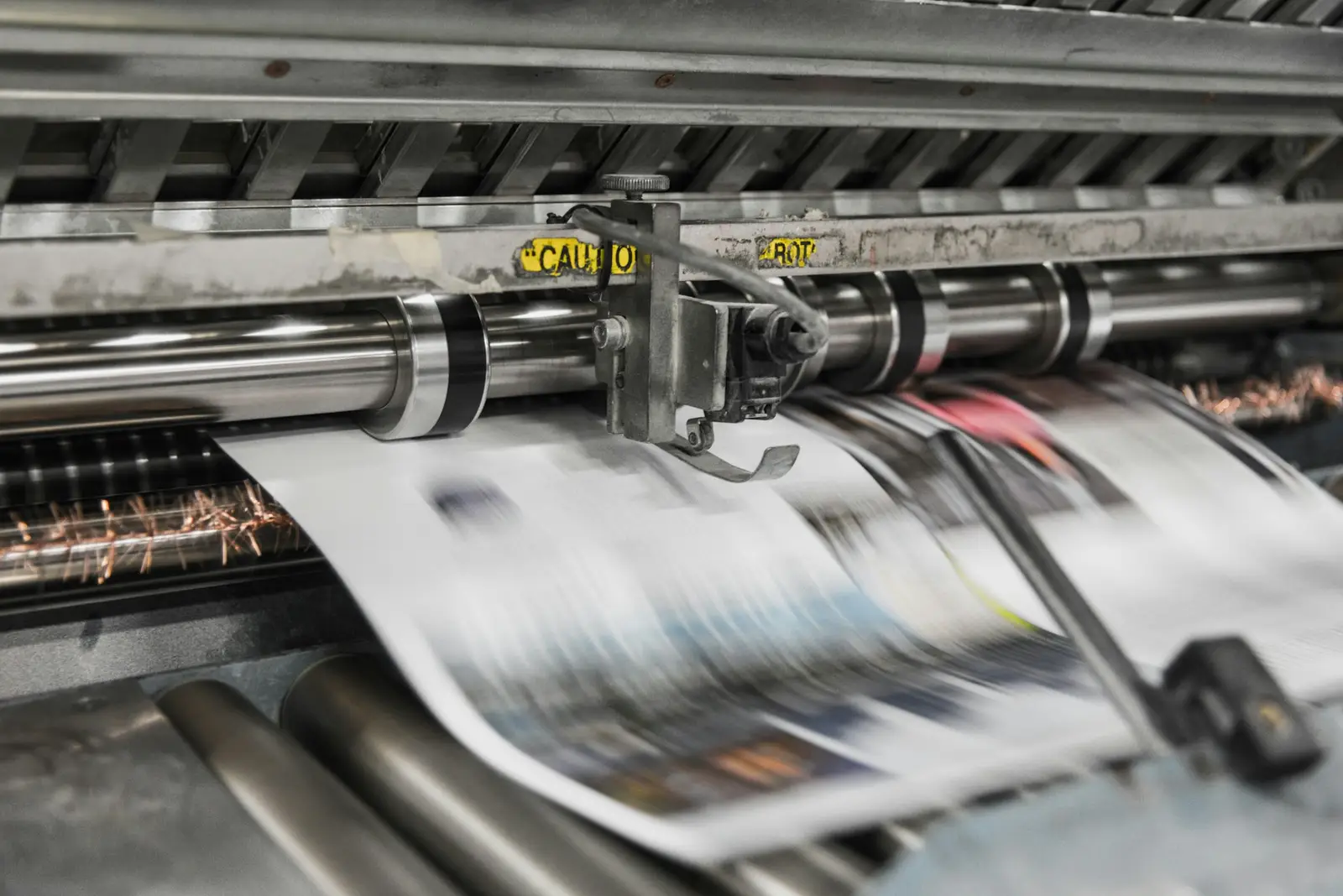 Rotative d’imprimerie en marche